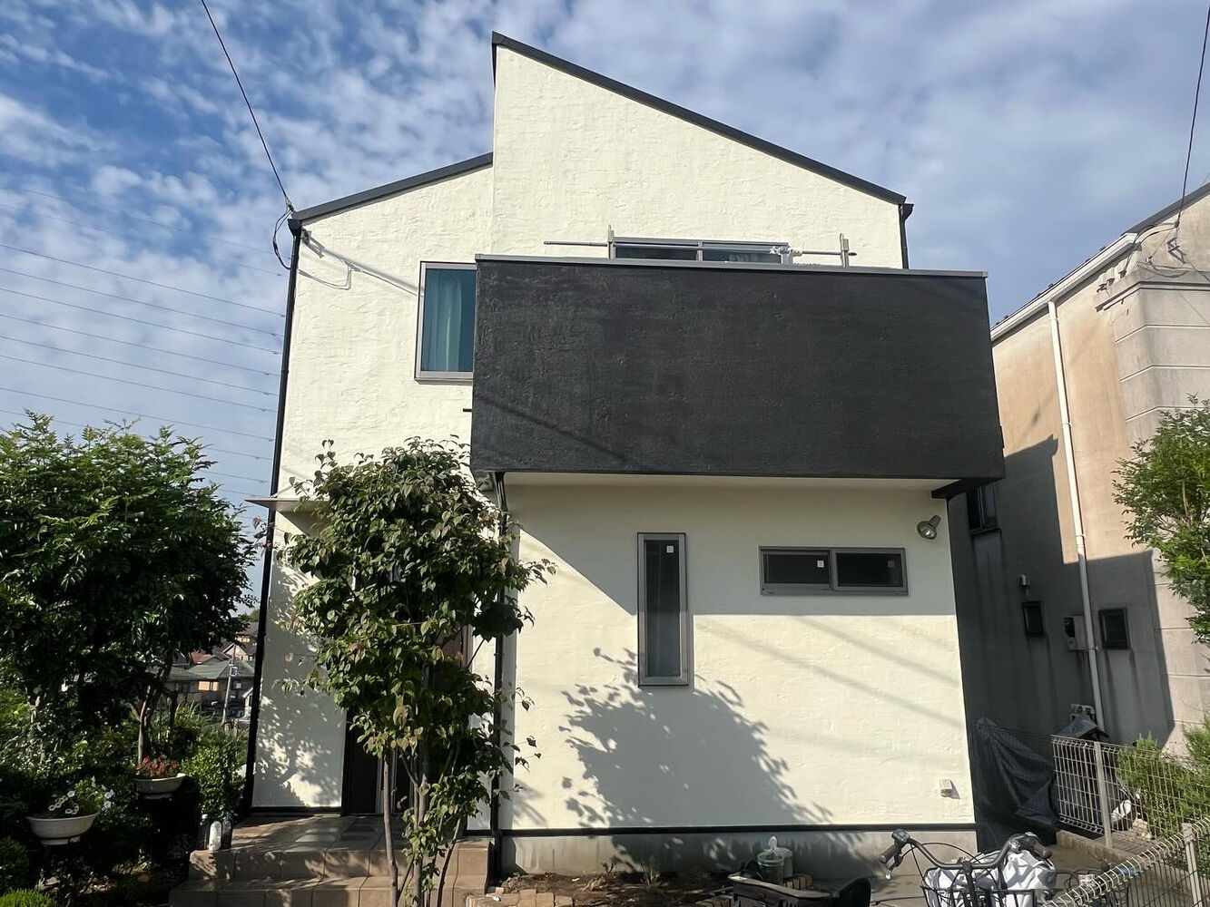 施工事例や塗装に関する情報などを発信