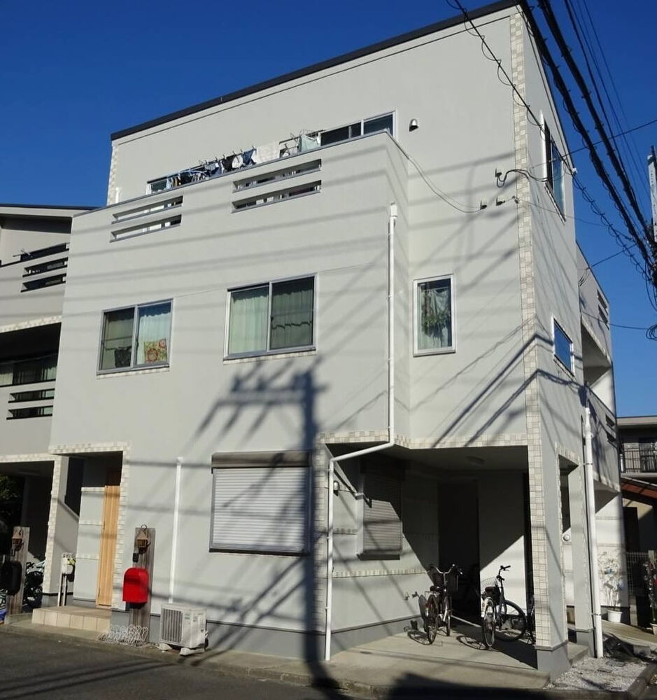 施工事例や塗装に関する情報などを発信
