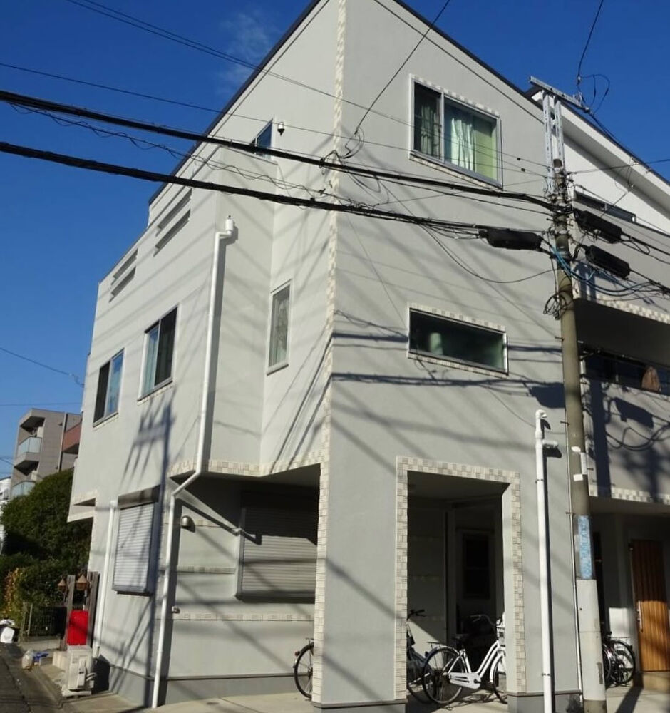 施工事例や塗装に関する情報などを発信