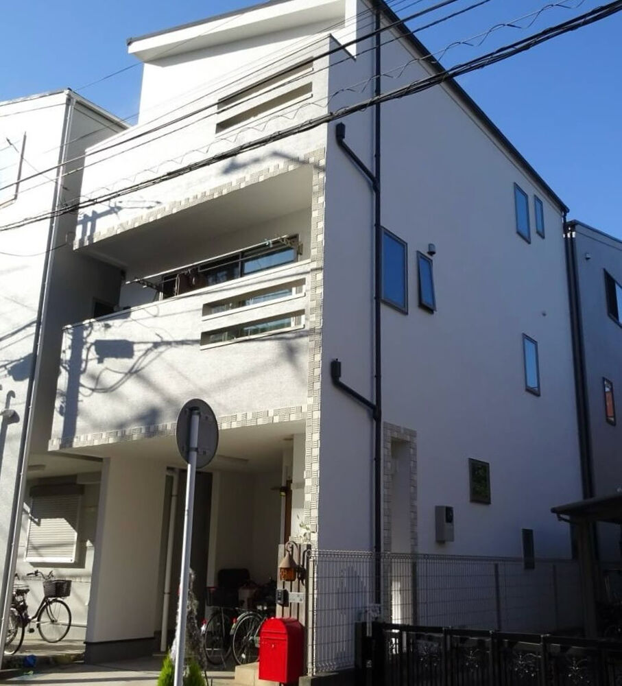 施工事例や塗装に関する情報などを発信