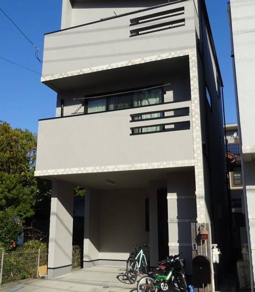 施工事例や塗装に関する情報などを発信