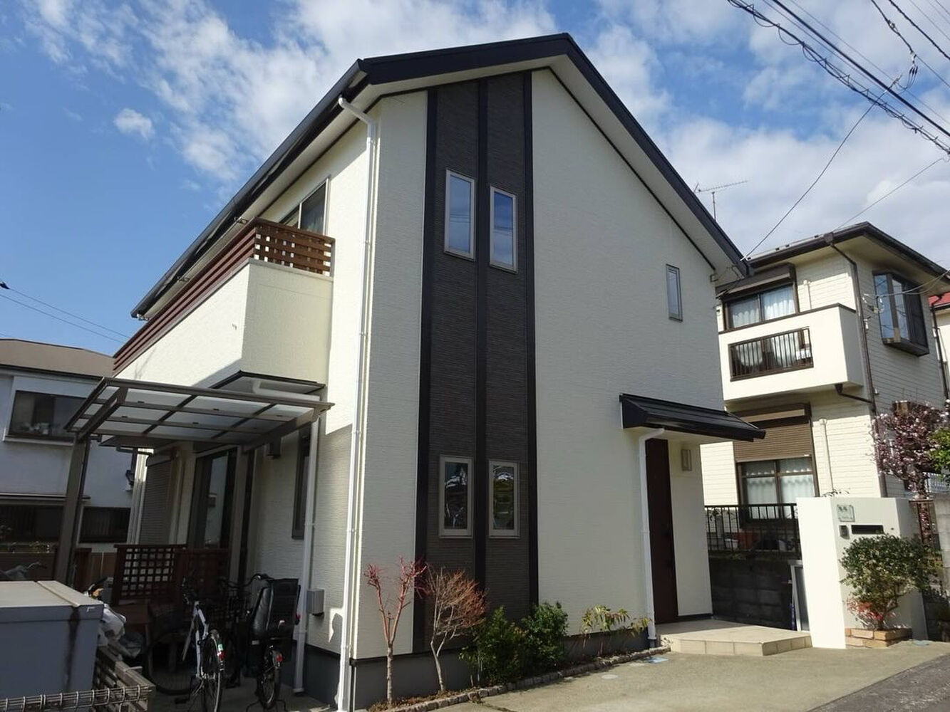 施工事例や塗装に関する情報などを発信