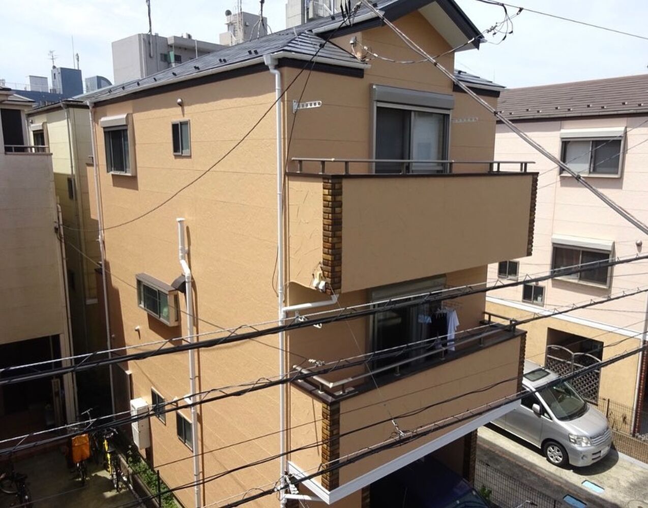 施工事例や塗装に関する情報などを発信