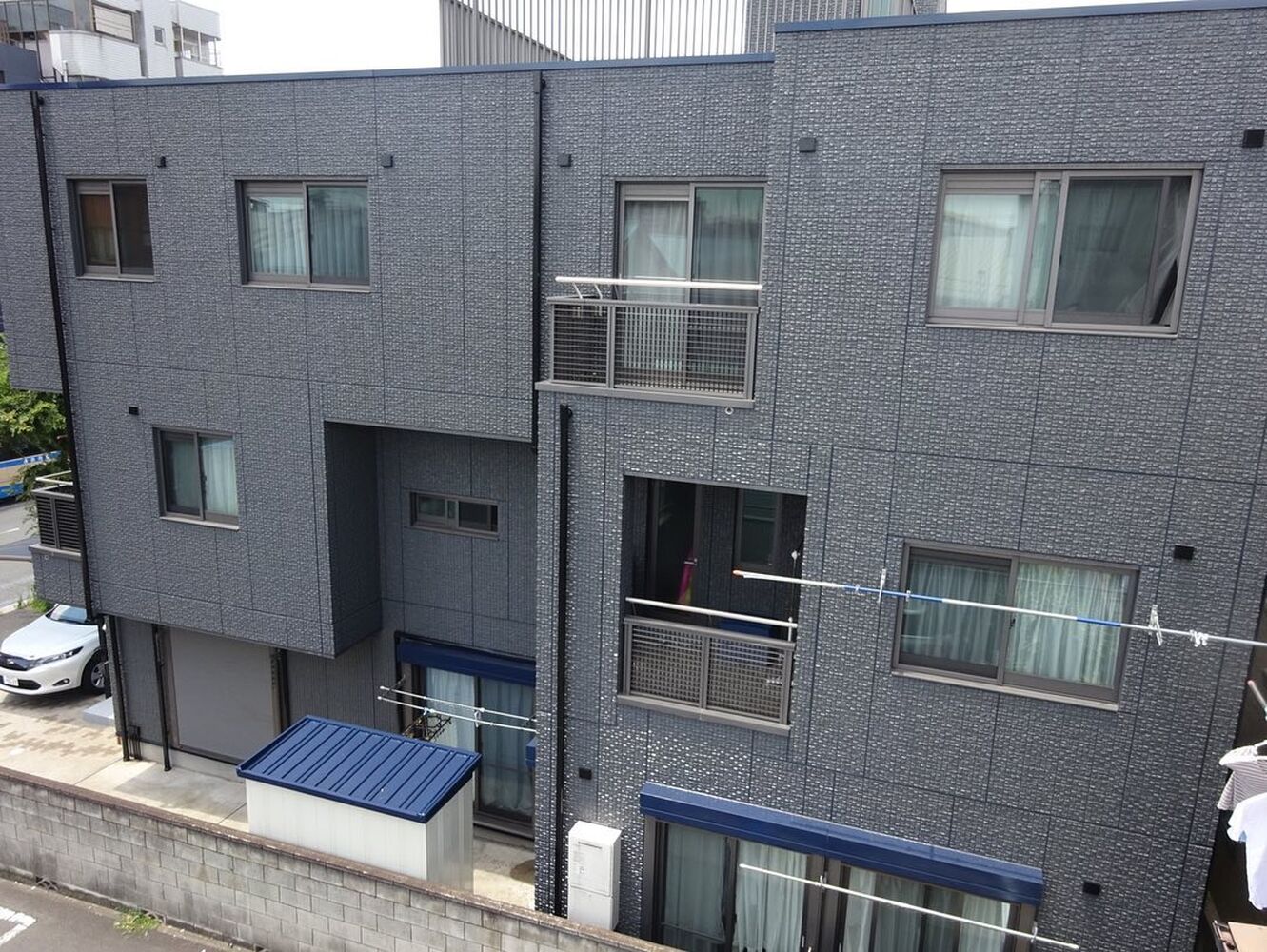 施工事例や塗装に関する情報などを発信