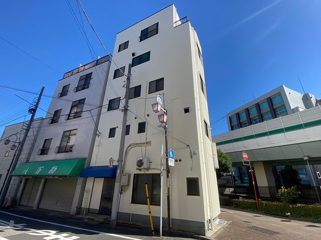 施工事例や塗装に関する情報などを発信