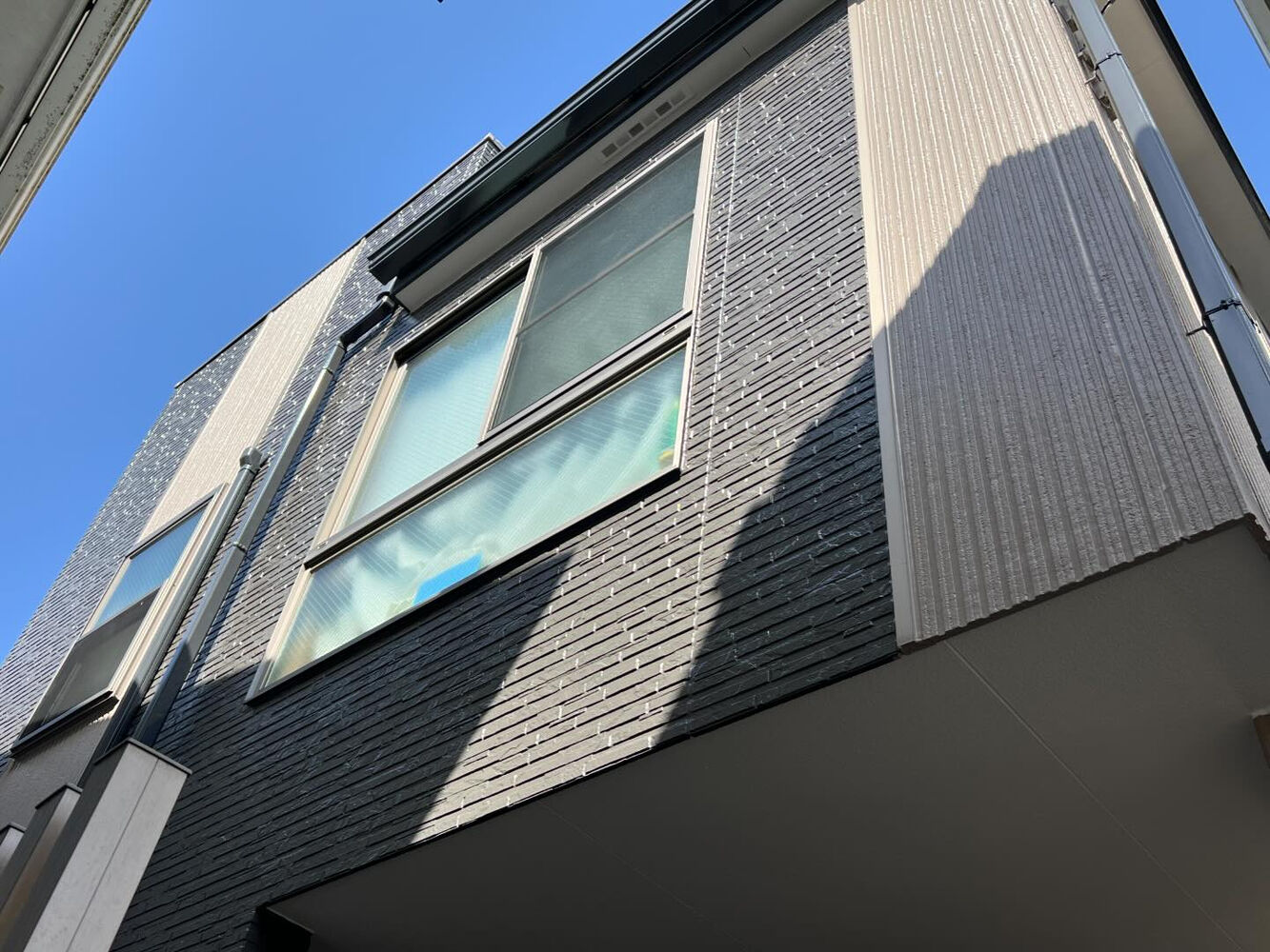 施工事例や塗装に関する情報などを発信