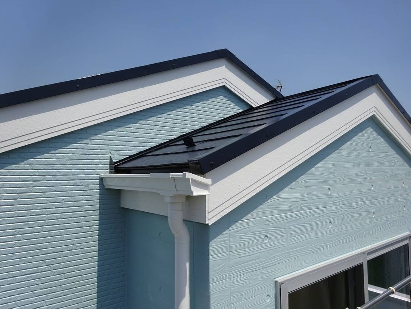 施工事例や塗装に関する情報などを発信